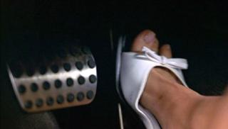 Susan Ward feet photo 9