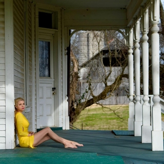 Susan Yeagley feet photo 17