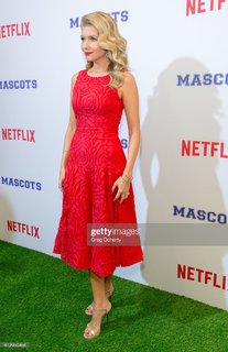 Susan Yeagley feet photo 5