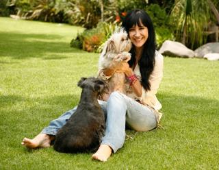 Susana Zabaleta feet photo thumbnail