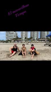 Susana Zabaleta feet photo thumbnail