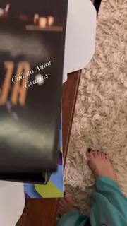 Susana Zabaleta feet photo thumbnail