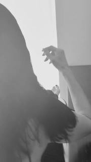 Susana Zabaleta feet photo thumbnail