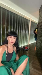 Susana Zabaleta feet photo thumbnail