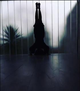 Susana Zabaleta feet photo thumbnail