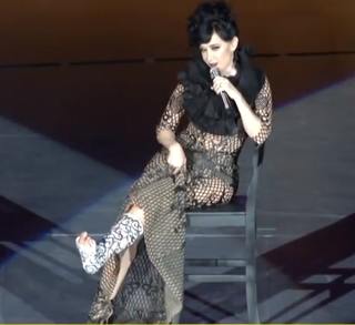 Susana Zabaleta feet photo thumbnail