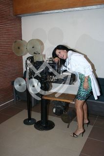 Susana Zabaleta feet photo thumbnail