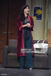 Susana Zabaleta feet photo thumbnail