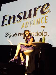 Susana Zabaleta feet photo thumbnail