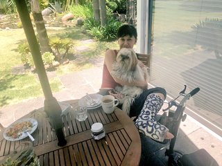 Susana Zabaleta feet photo thumbnail