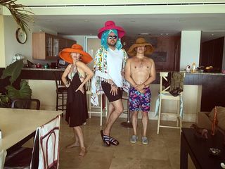 Susana Zabaleta feet photo thumbnail