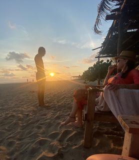 Susana Zabaleta feet photo thumbnail