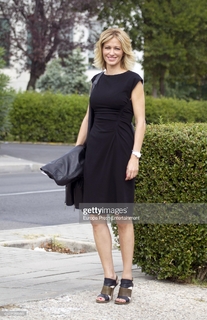 Susanna Griso feet photo 11