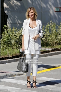Susanna Griso feet photo 14