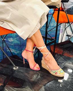 Susanna Griso feet photo 3