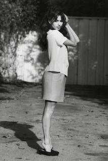 Susanna Hoffs feet photo thumbnail