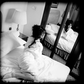 Susanna Hoffs feet photo thumbnail