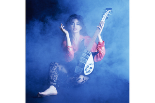 Susanna Hoffs feet photo thumbnail
