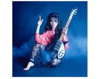 Susanna Hoffs feet photo thumbnail