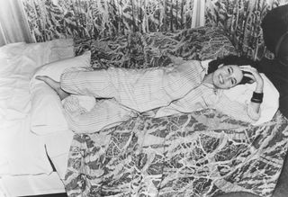 Susanna Hoffs feet photo 11