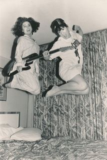 Susanna Hoffs feet photo 9