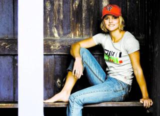 Susanna Kallur feet photo 15