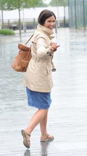 Susanna Reid feet photo thumbnail