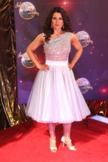 Susanna Reid feet photo thumbnail