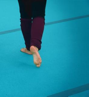 Susanna Reid feet photo thumbnail