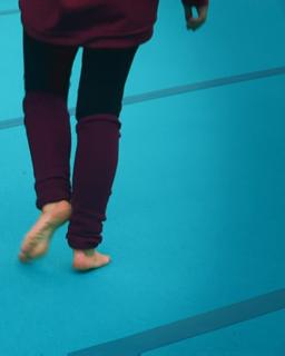 Susanna Reid feet photo thumbnail
