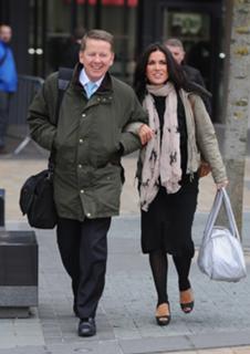 Susanna Reid feet photo thumbnail