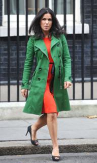Susanna Reid feet photo thumbnail