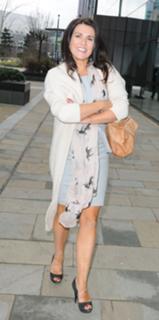 Susanna Reid feet photo thumbnail