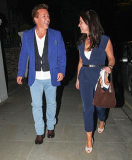 Susanna Reid feet photo thumbnail