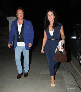 Susanna Reid feet photo thumbnail