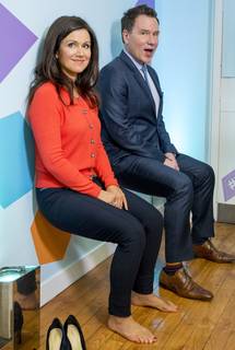 Susanna Reid feet photo thumbnail