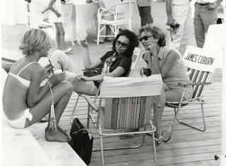 Susannah York feet photo 20