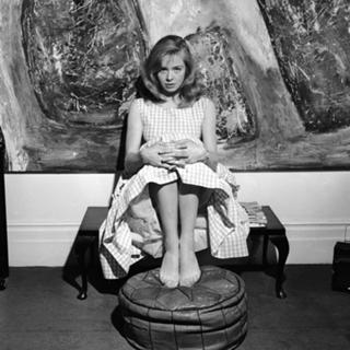 Susannah York feet photo 17