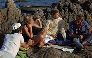Susannah York feet photo 9