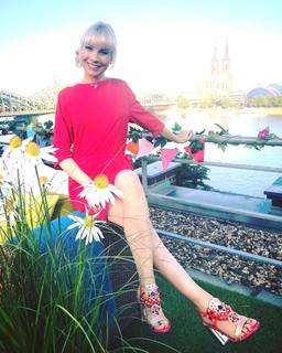 Susanne Klehn feet photo 17