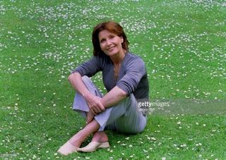 Susanne Uhlen feet photo 9