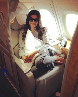 Sushmita Sen feet photo thumbnail