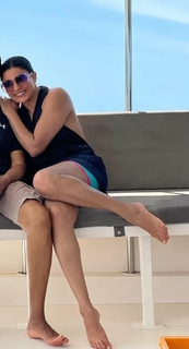 Sushmita Sen feet photo thumbnail