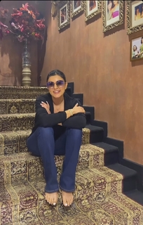 Sushmita Sen feet photo thumbnail