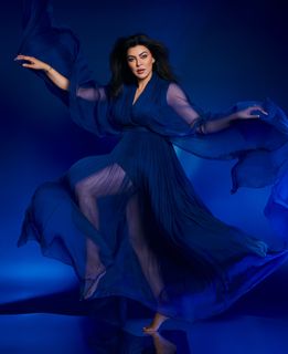 Sushmita Sen feet photo thumbnail