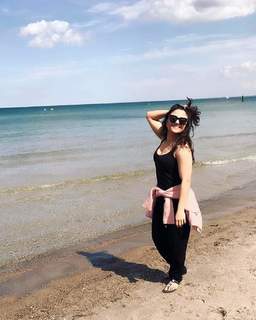 Susi Kentikian feet photo 3