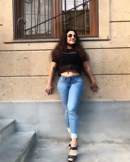 Susi Kentikian feet photo 12