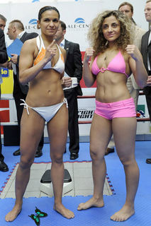 Susi Kentikian feet photo 6