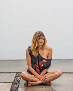 Susie Abromeit feet photo 2