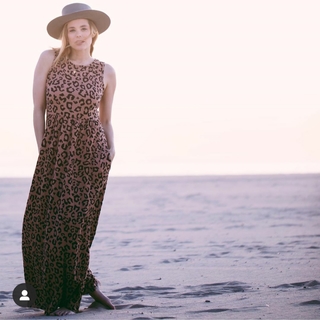 Susie Abromeit feet photo 3